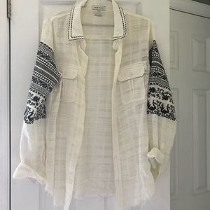 Linen embroidered button down